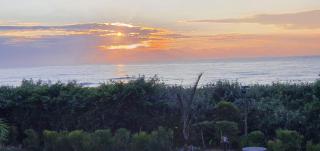 *502 Shoreline Beach Flat* Strictly Halaal - Freeland Park - 6