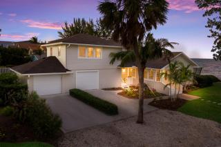 Ship Watch: Private Beach, North End, Dog Friendly by Anna Maria Life Vacation Rentals - 0