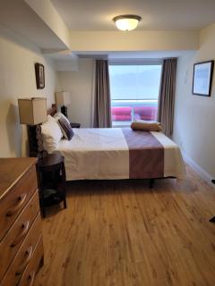 Muskoka Lakes Hotel and Resorts - Port Carling - 9