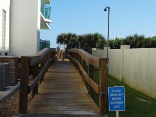3800 Ocean Blvd Luxury 501- Direct Oceanfront Condo! - Cocoa Beach - 8