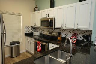 NEW! Lakefront Views- Encantada Resort Townhouse - Kissimmee - 7