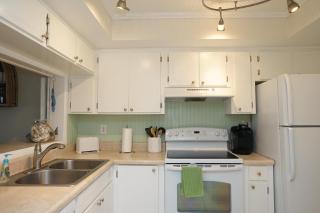 WOW! Updated Oceanfront, Pool Front Spanish Main Condo 45! - Cocoa Beach - 4