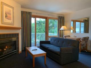 AppleCreek Resort-Hotel & Suites - Fish Creek - 5
