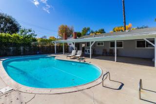 4 Bedroom West Hills Charmer with Pool - - 9