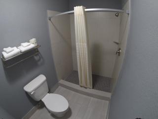 Cozy Rest Motel - Des Moines - 4