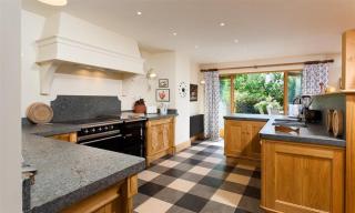 The Old Coach House - 6