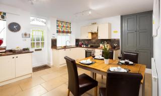 Oak Cottage - 5