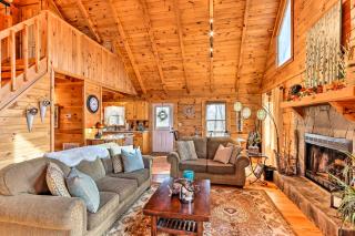 Mnt View Cabin with Hot Tub Near Golf and Fishing - Mineral Bluff - 6
