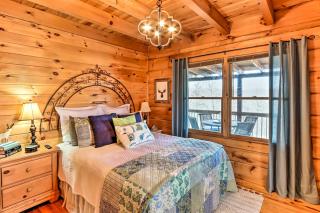 Mnt View Cabin with Hot Tub Near Golf and Fishing - Mineral Bluff - 1