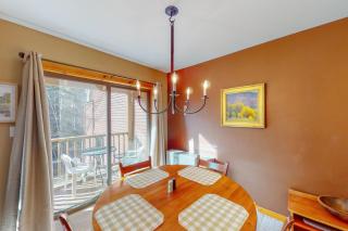 Cozy Modern Comfort - Killington - 5