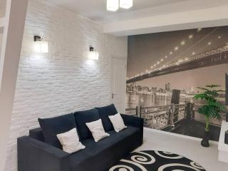 Bright Central Apartment - Chişinău - 2