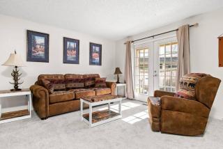 Moose Meadows- Near the airport, centrally located - 6