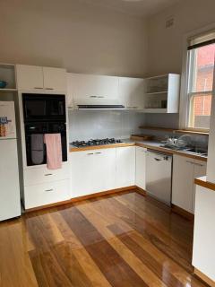 Central CBD House - 3