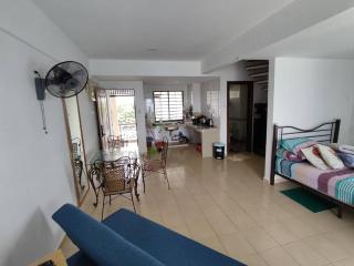 PD Paradise Lagoon Apartment North B-2-6 - 1