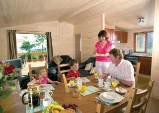Belan Bach Lodges - Llanerfyl - 3