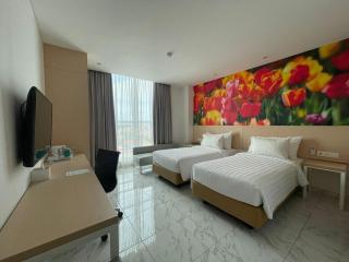 PALM PARK Hotel Surabaya - Surabaya - 7