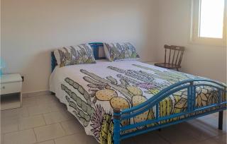 4 Bedroom Stunning Apartment In Ciotta - Torre di Gaffe - 3