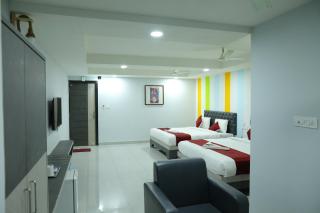 HOTEL BLUE MOON - Nellore - 5