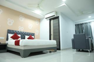 HOTEL BLUE MOON - Nellore - 3