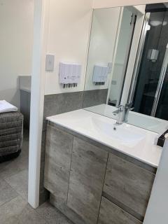 Y Motels Kingaroy - Kingaroy - 2