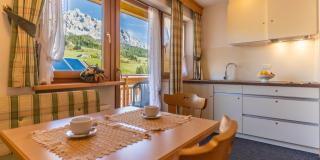 Garnì Lasteis B&B - apartments - La Villa - 2