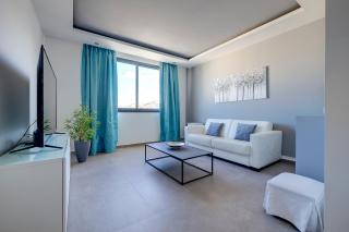 Perfect Location Idyllic 2BR Apartment - Sliema - 9