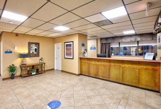 Days Inn by Wyndham Batesville - Batesville - 2