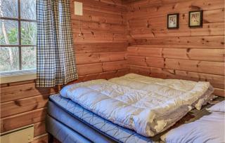 2 Bedroom Cozy Home In Eikesdal - Øverås - 1