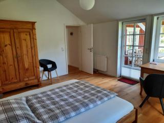 Idyllisches Schwedenhaus in ruhiger Hanglage - 2