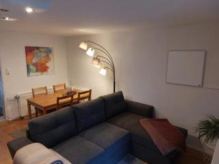 Kleine gemütliche Ferienwohnung günstige Lage - 1