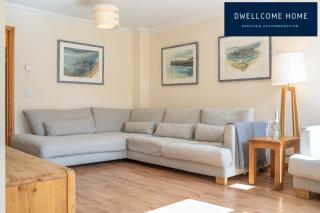 Dwellcome Home Ltd 5 Double Bedroom 3 Bathroom House Free Driveway Parking, 637 Mbps WIFI, Ideal for Long Term Contractor, etc Stays, Regular Housekeeping Option - See Our Site for Assurance - Aberdeen - 6