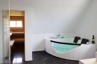 Schwarzwaldhaus24 - Ferienhaus mit Sauna, Whirlpool und Kamin - Aichhalden - 4