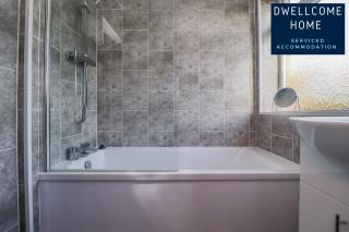 Dwellcome Home Ltd 3 Bedroom Boldon House Ideal for long term contractor, etc stays, Free Parking, Fast WIFI - see our site for assurance - 4