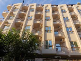 Golden Rose Hotel - 3