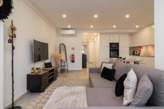 Stylish Apartment W/ River View by LovelyStay - 1