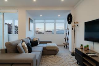 Stylish Apartment W/ River View by LovelyStay - Oeiras - 2