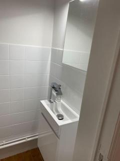 Beautiful 3 bedroom Apartment - 1