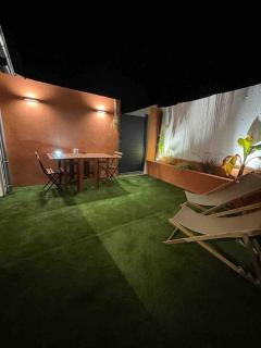 Grand studio rénové de style bohème chic, avec patio & au coeur du village - Saint-Cyr-sur-Mer - 3