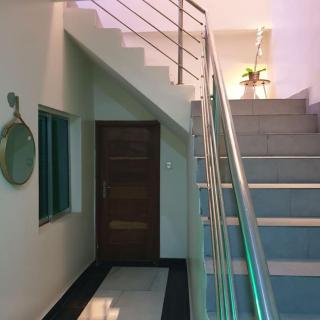 ORCHID House , Orchid Road , Lekki , Stylish 3BDR Terrace Duplex Free WiFi DSTV - Lekki - 2