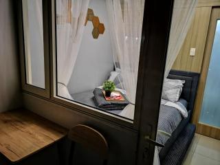 Shore Residences Mall of Asia Pool View 200mbps Free Wi-Fi - Manila - 7