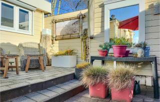 1 Bedroom Cozy Home In Breskens - 9