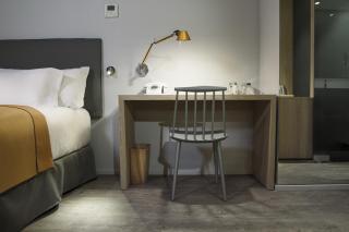 Yurbban Trafalgar Hotel - 7