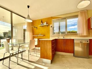 Isabella spacious modern villa with sea views - L'Ametlla de Mar - 7