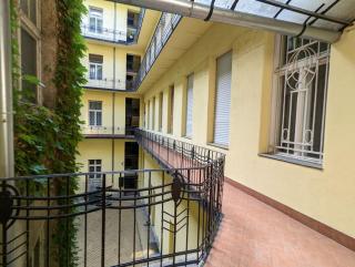 Cute 1BR Apt in Central Budapest - Purple House - Budapest - 1