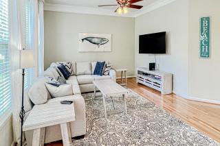 Grande at Canal Pointe 37561 Worcester Dr - 9