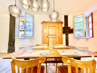 Colmar - Le Nichoir - Centre historique - Parking Gratuit - Box vélo & poussette - Colmar - 2