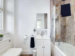 Driftwood Boutique Guest House - 7