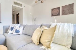 29 Boulevard, Burj Khalifa Downtown Dubai - Mint Stay - 1