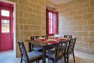 VALLETTASTAY - LUCKY STAR TWO BEDROOM APARTMENT 203 - Valletta - 4