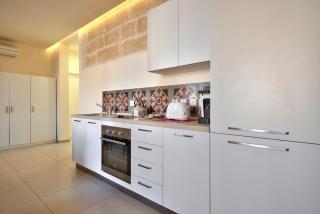 VALLETTASTAY - LUCKY STAR TWO BEDROOM APARTMENT 303 - Valletta - 4